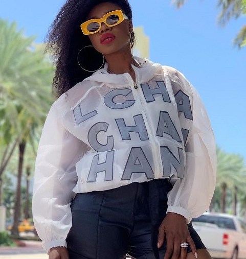 Becca - Afihyiapa ft Quophi Okyeame