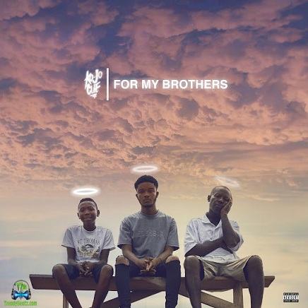 Kojo Cue - Smiling ft Lady Donli, Show Dem Camp